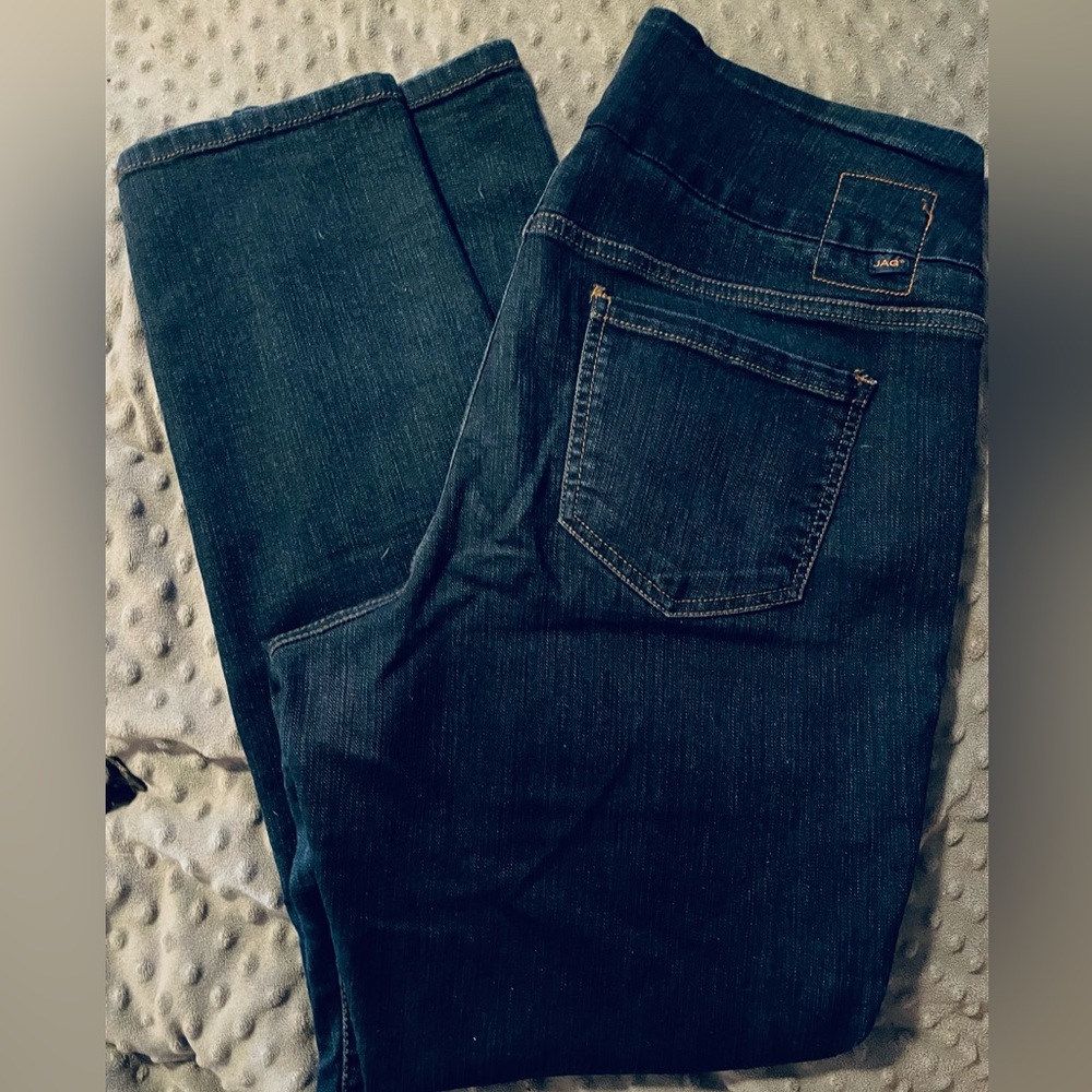 JAG Jeans… High Rise Skinny dark blue, pull on denim jeans.